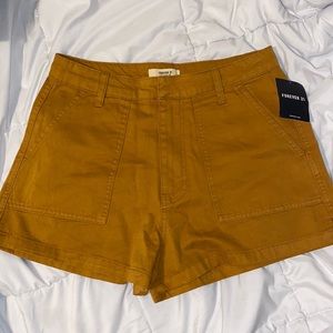 NWT forever 21 dark khaki shorts